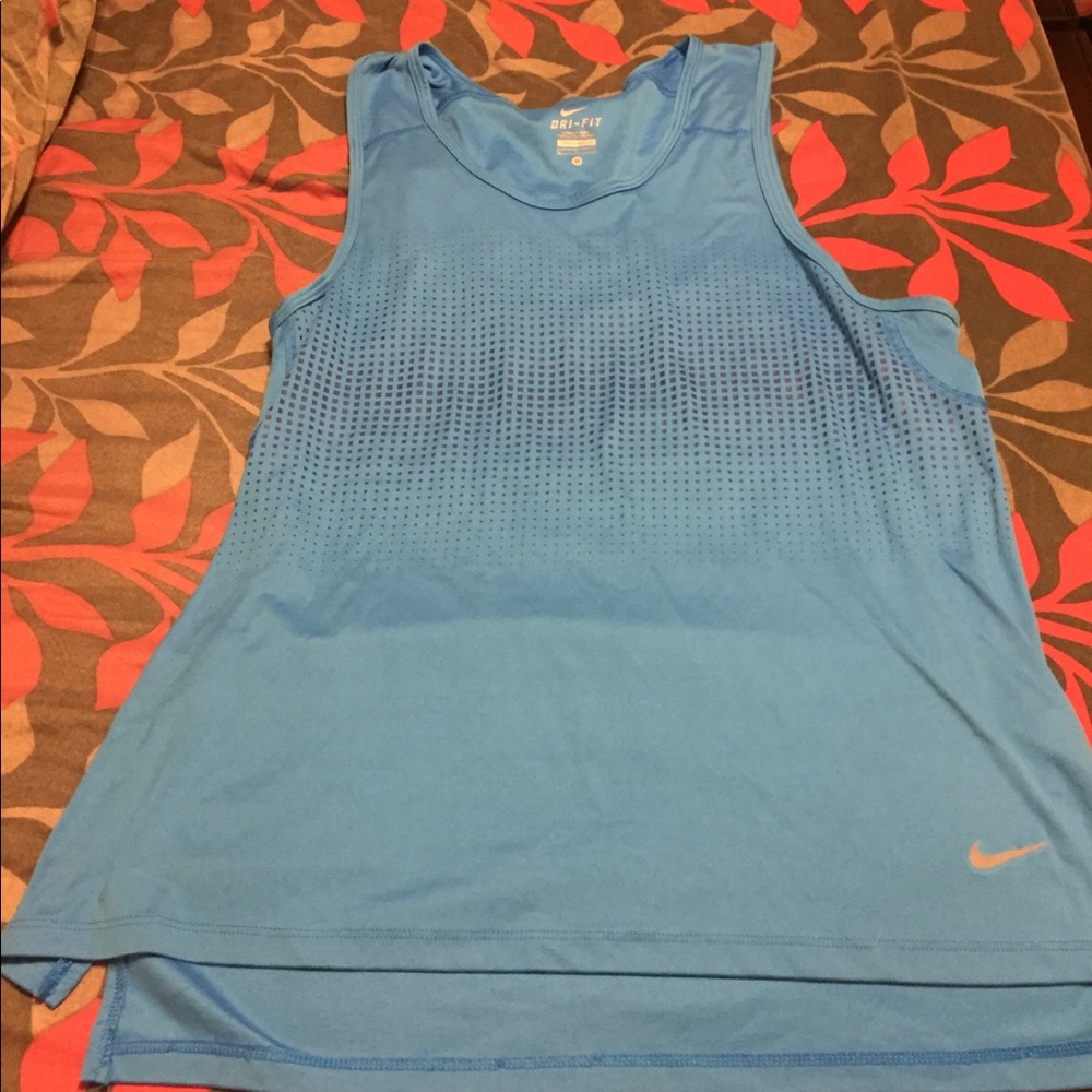 Nike Dri Fit work out tank!